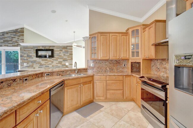 Building Photo - 12486 SW 9th Pl