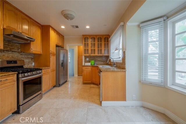 Building Photo - 1233 Imperial Dr