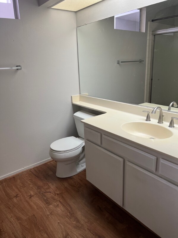 Building Photo - 4874 Thille St