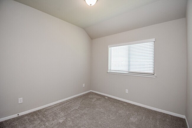 Building Photo - 17007 Shine Bright Ct