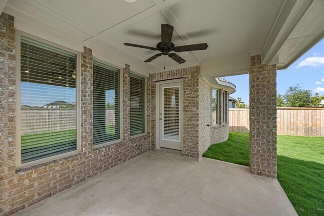 Building Photo - 21038 Armstrong County Dr