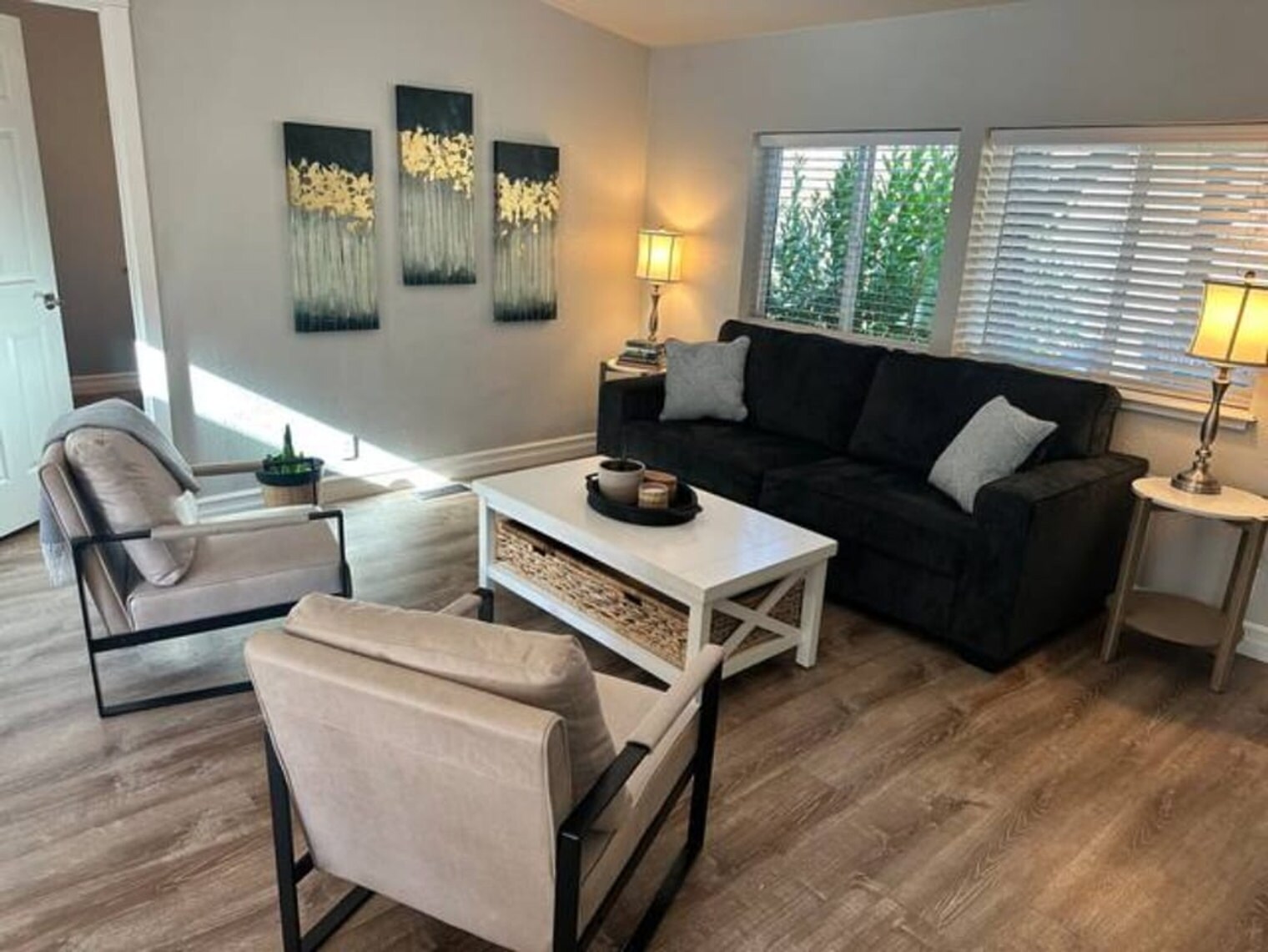 Building Photo - 6554 OR-238