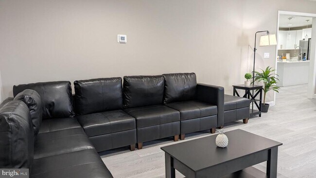 Building Photo - 2253 Papermill Rd