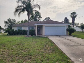 Building Photo - 3/2/2 Rental Home located centrally in Spr...