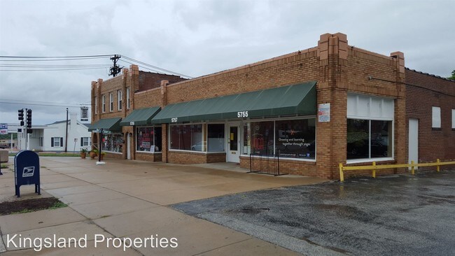 Building Photo - 5755 Chippewa St