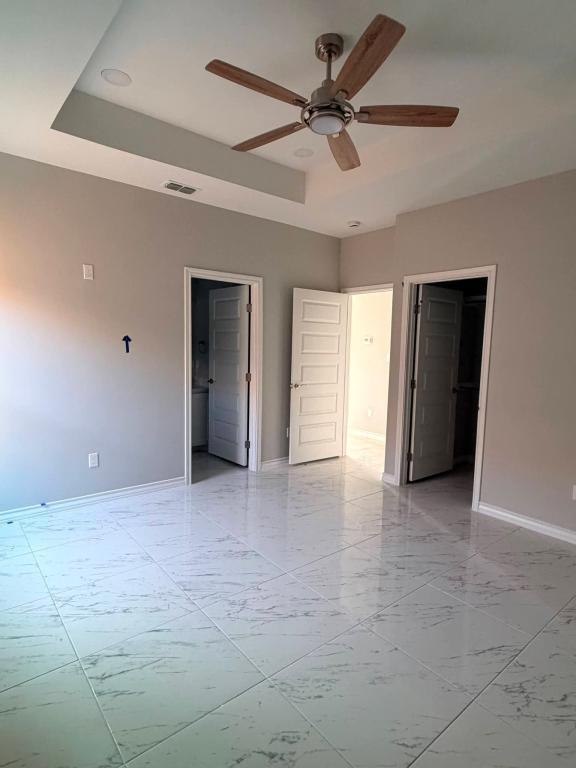 Building Photo - 3806 Rosewood Ln