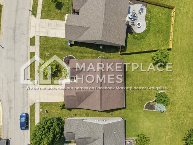 Building Photo - 5264 Brassie Dr