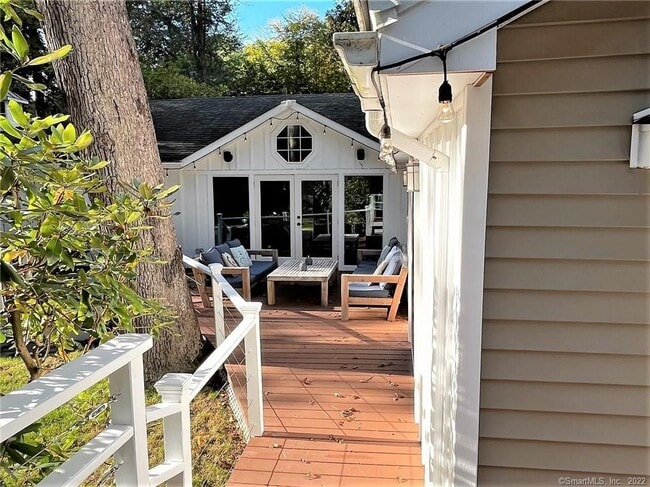 Building Photo - 83 Maltbie Ave