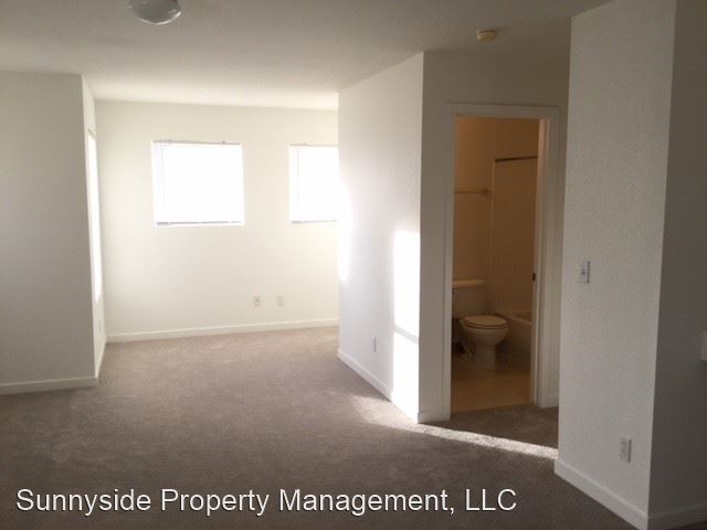 Building Photo - 3 br, 3.5 bath House - 4692 17th Street