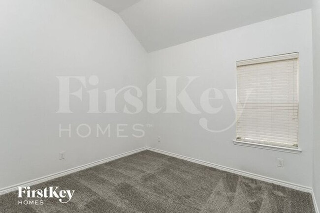 Building Photo - 6114 Barnacle Dr