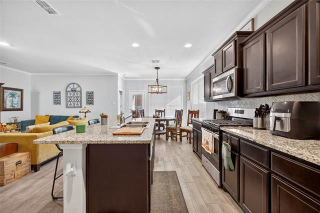 Building Photo - 9713 Fallston Dr