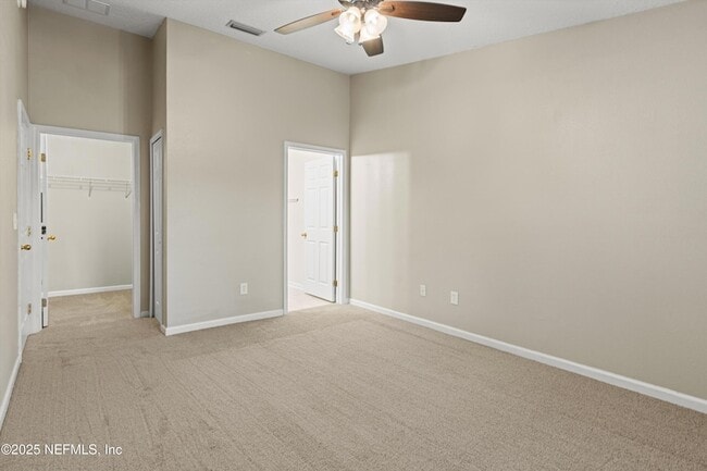 Building Photo - 7043 Deer Lodge Cir