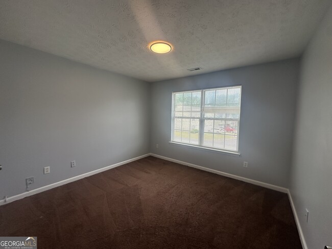 Building Photo - 2877 Partin Pl