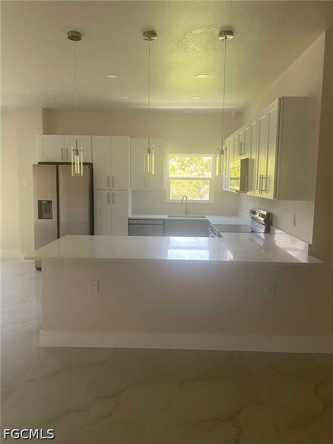 Building Photo - 13251 Coral Dr