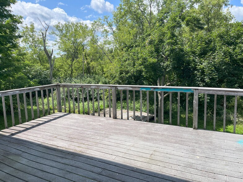 Building Photo - 55 S Main St