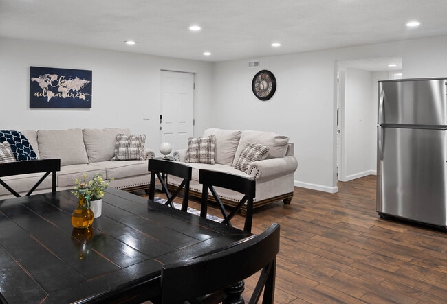 Building Photo - 6216 Teton Pk Dr