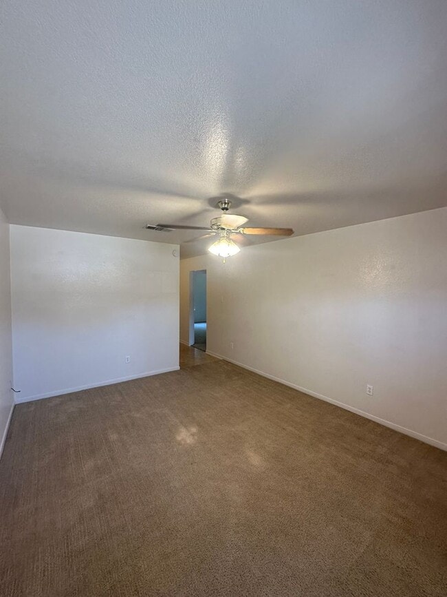 Building Photo - AVAILABLE SOON!