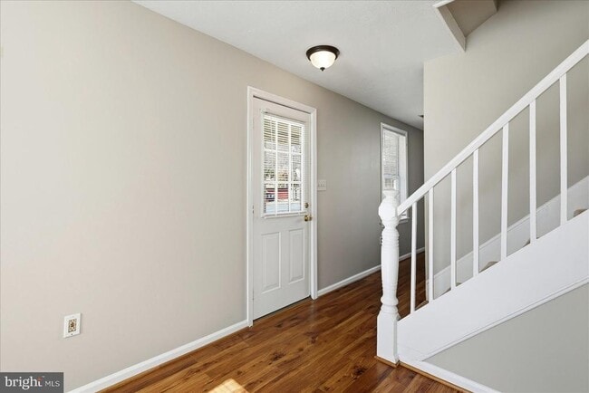 Building Photo - 37127 Butts Ln