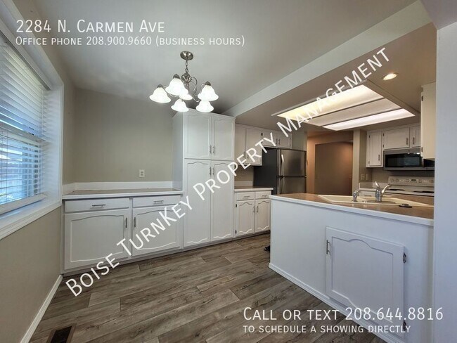 Building Photo - 2284 N Carmen Ave
