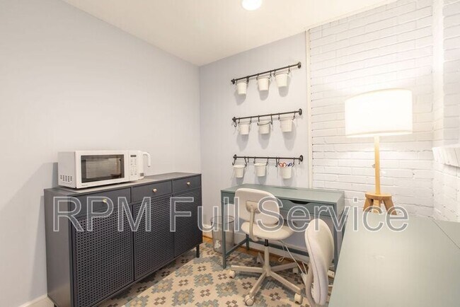 Building Photo - 2602 Acklen Ave