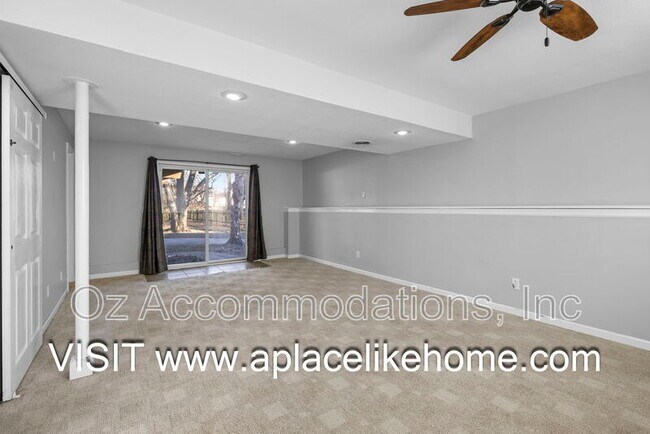 Building Photo - 313 S Darrowby Dr