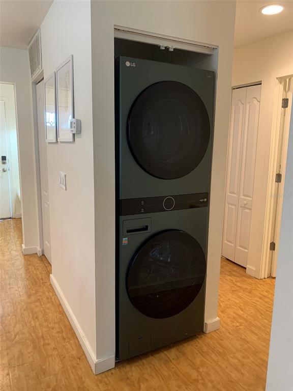 Building Photo - 3605 54th Dr W