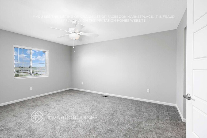 Building Photo - 1747 S Elk Way