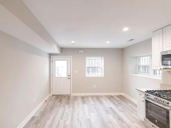 Building Photo - 111 Rhode Island Ave NW