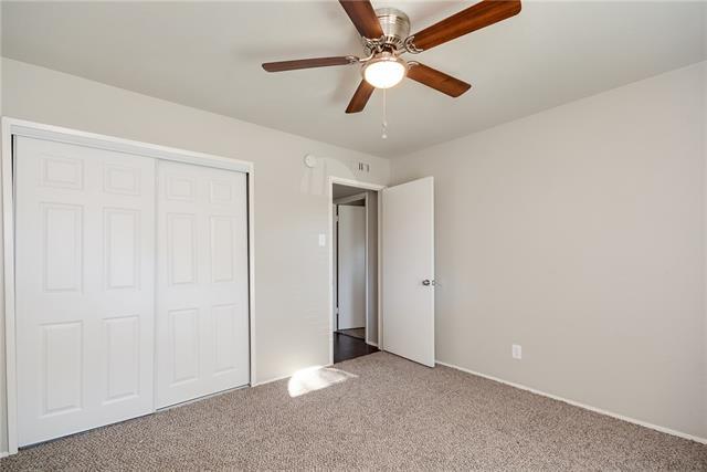 Building Photo - 1505 Hayfield Dr