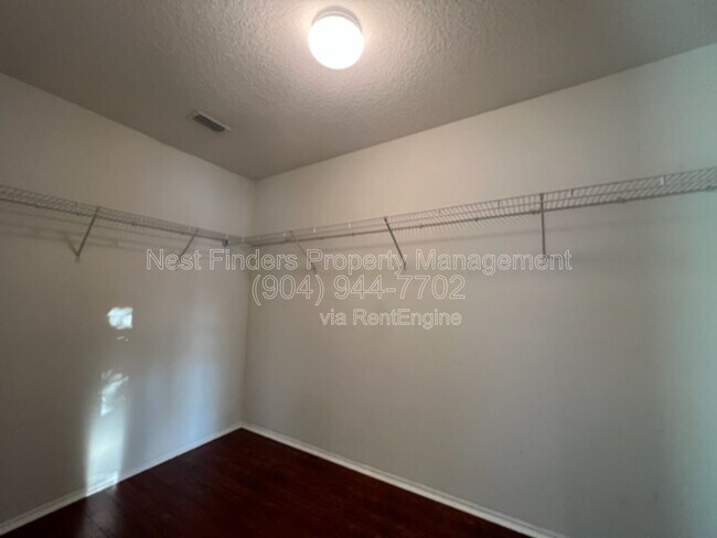 Building Photo - 395 Candlebark Dr