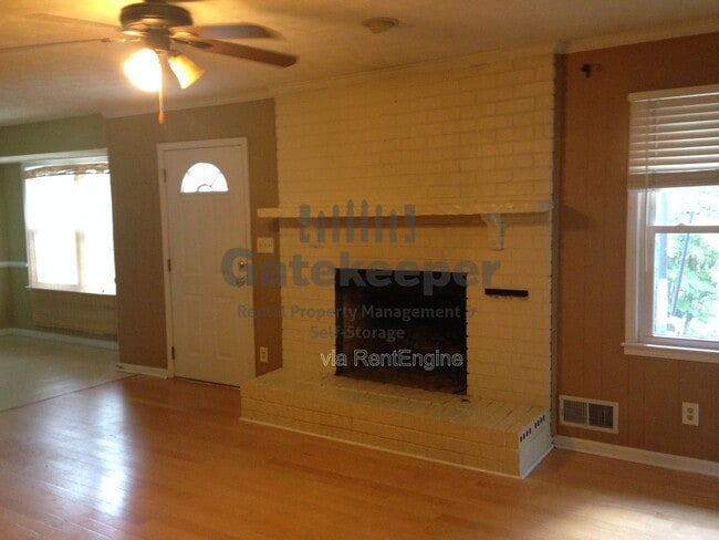 Building Photo - 105 Timberlane Trail