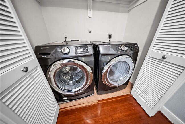 Building Photo - 3123 Dallas St