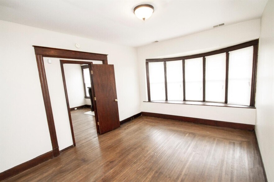 Building Photo - 4526 Smith Rd