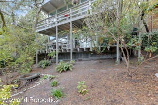 Building Photo - Studio, 1 bath House - 3 Nw of 3rd on Mont...