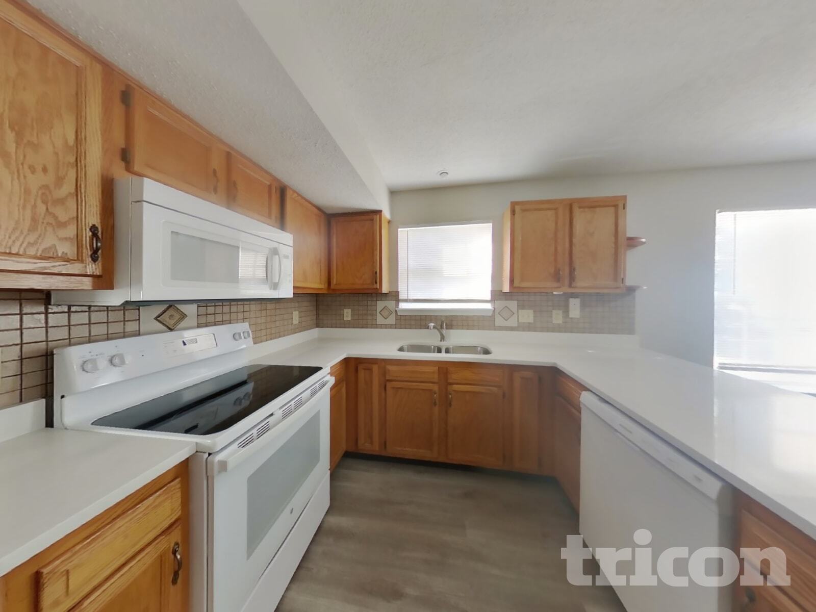 Building Photo - 6339 Cradle River Dr