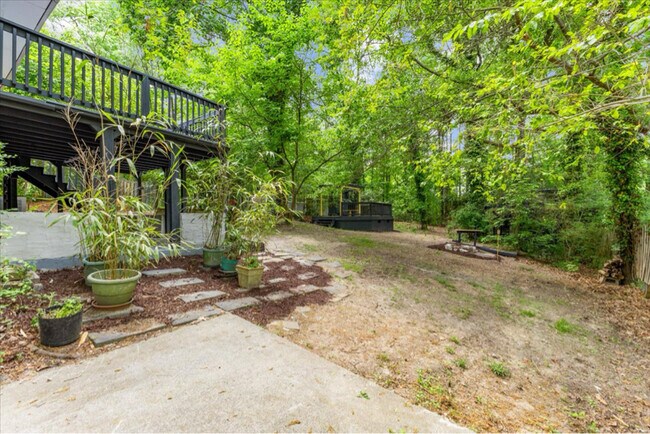 Building Photo - 2904 Sprucewood Dr