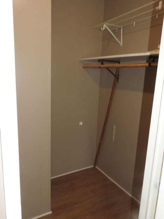 Building Photo - Large double lot with three bedroom manufa...