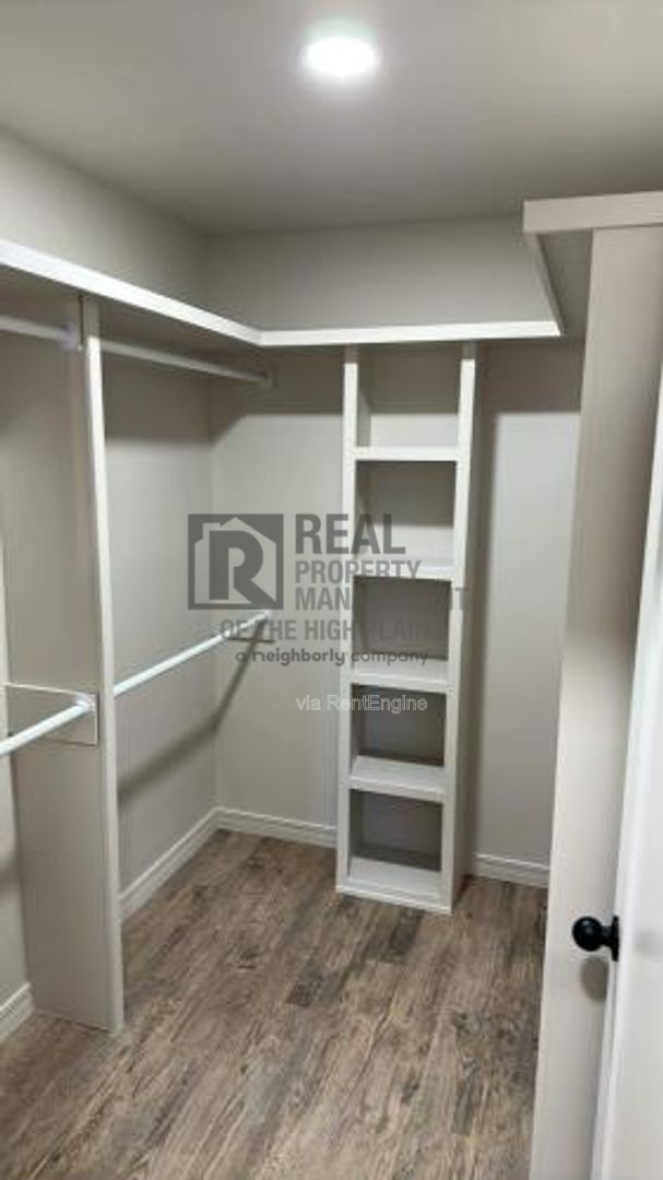 Building Photo - 14007 Hawksbeard Pl