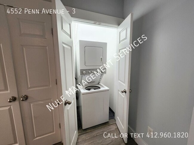 Building Photo - 4552 Penn Ave