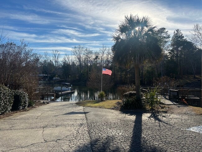 Building Photo - 609 Willowood Pkwy