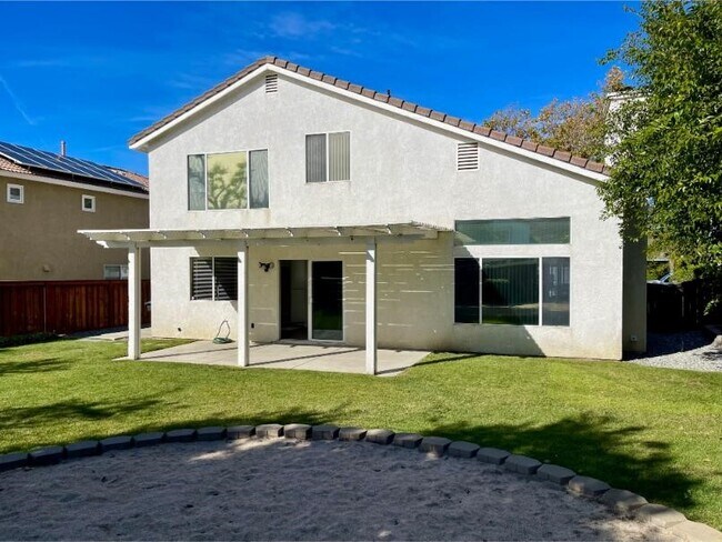 Building Photo - 31495 Corte Rimola