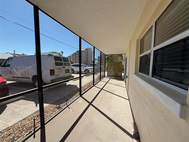 Building Photo - 175 55th Ave