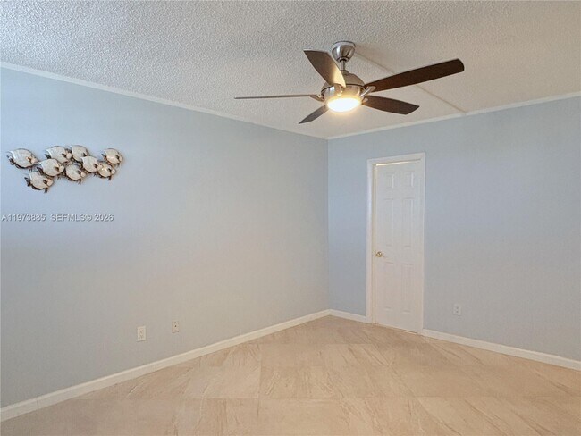 Building Photo - 3100 NE 49th St