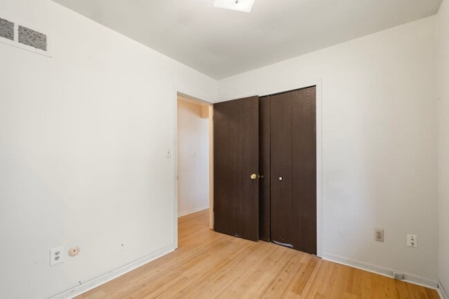 Building Photo - Amazing Troy Rental Available Now!