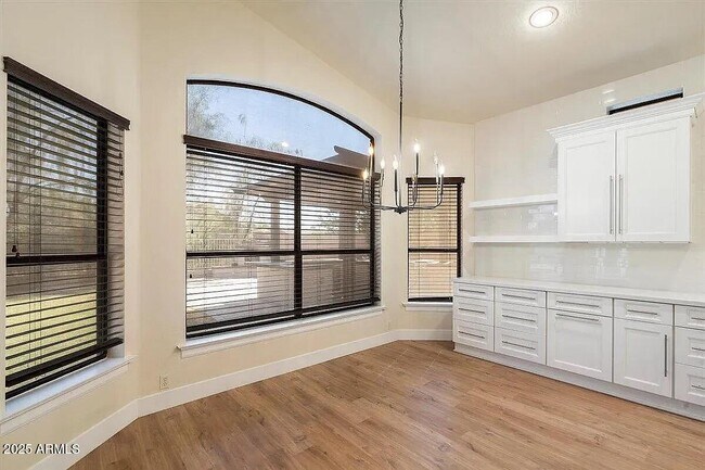 Building Photo - 12279 E Kalil Dr