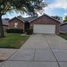 Building Photo - 12865 Cowper Dr