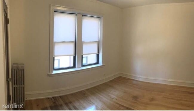 Primary Photo - 1641 W 78th St