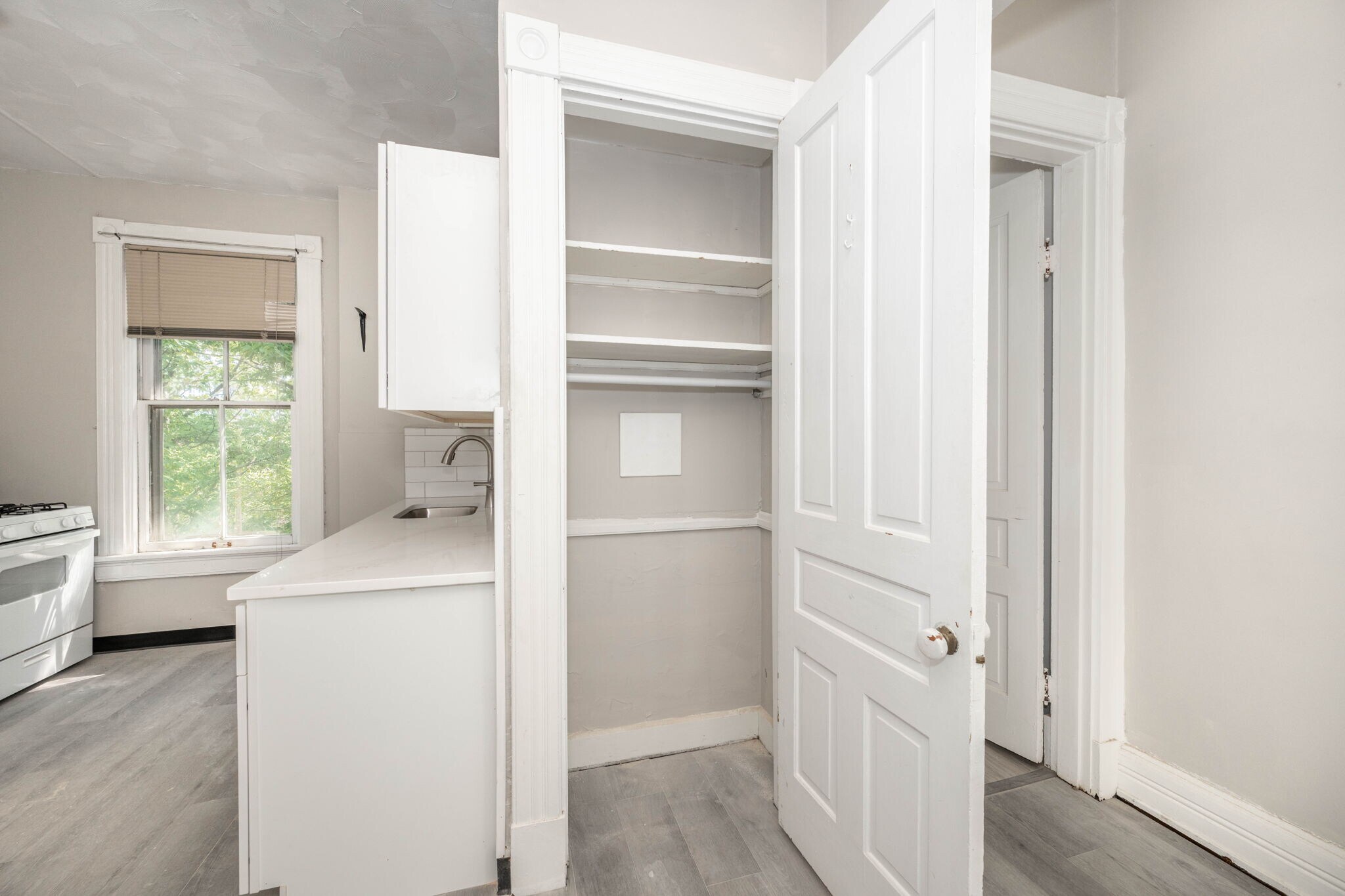 Building Photo - 475 Riddle Rd