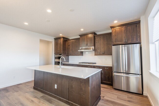 Building Photo - Brand New Home in an Amenity Filled Neighborhood