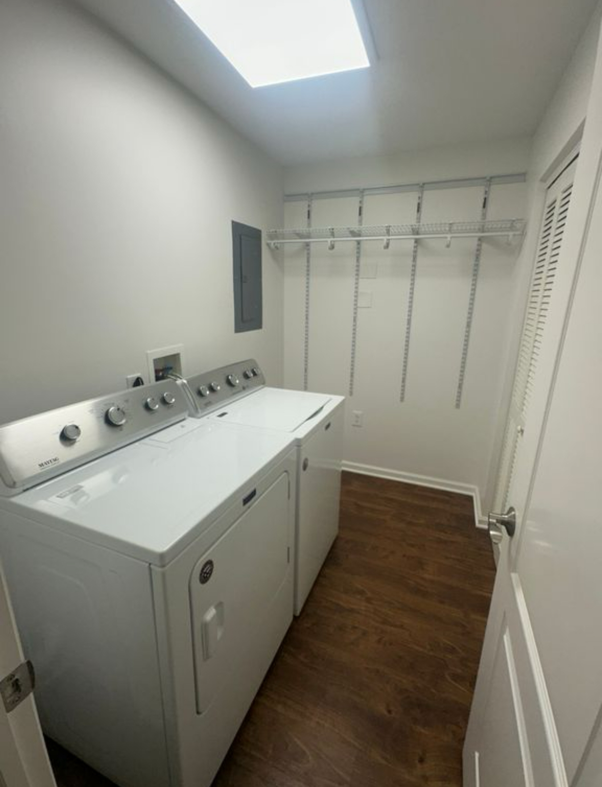 In-Unit Laundry (Included) - 750 Hidden Ridge Ct